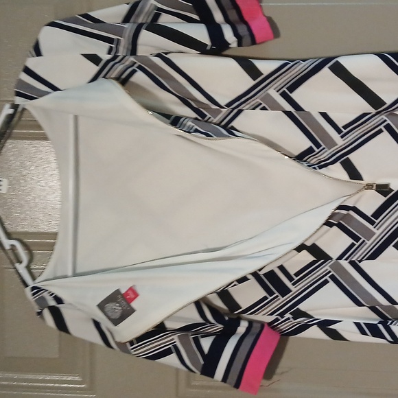 Vince Camuto Woman Dress size 4 - Picture 4 of 9